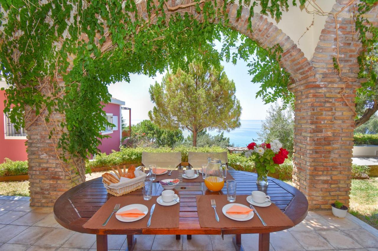 Corfu Resorts Apartments بيليكاس المظهر الخارجي الصورة